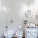 Casa Chiostro, A 3 Bedrooms Apartment Lucca