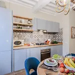 Casa Chiostro, A 3 Bedrooms Apartment