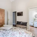 Casa Chiostro, A 3 Bedrooms